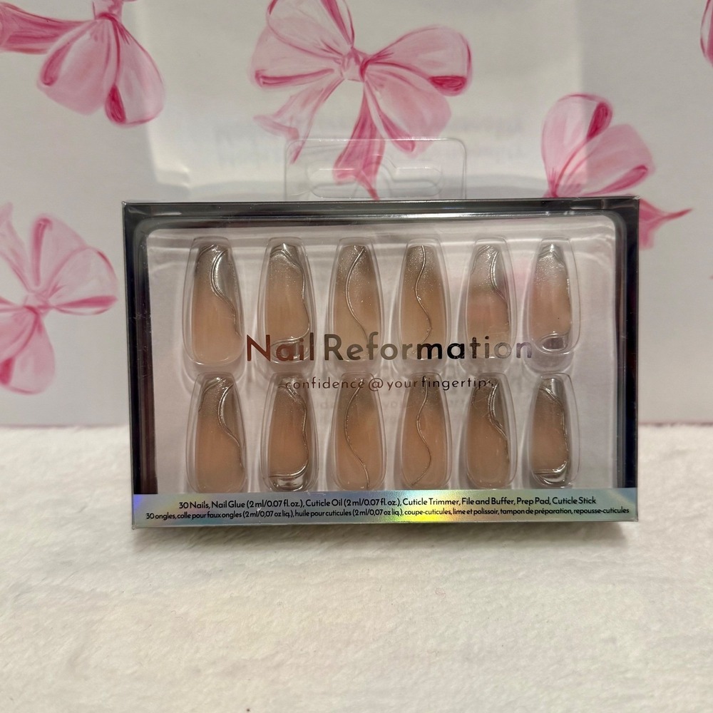 Nail Reformation 30pc Press On Nails Coffin French Tip Silver‎ Swirl